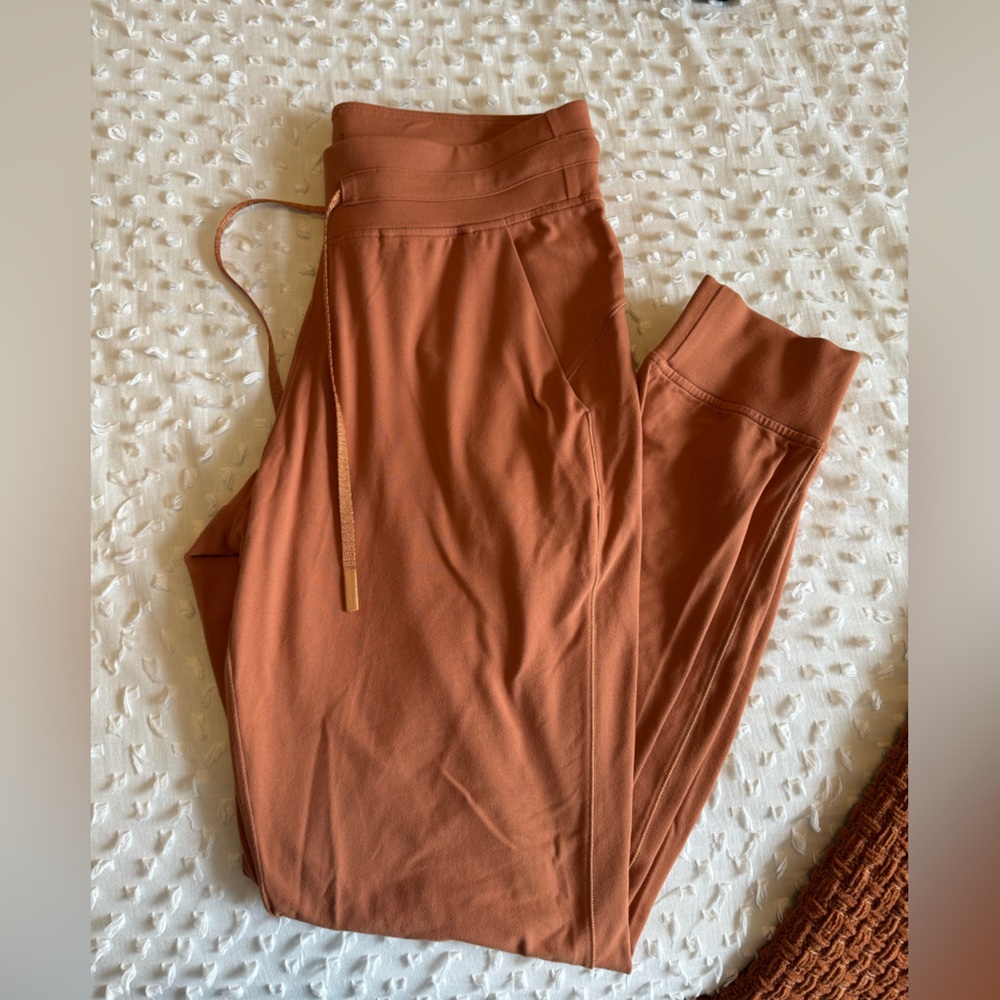 Ready to Rulu Joggers